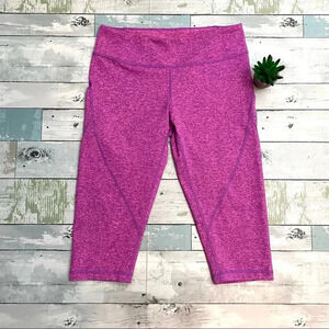 ZELLA Pink/Purple Workout Capri Leggings